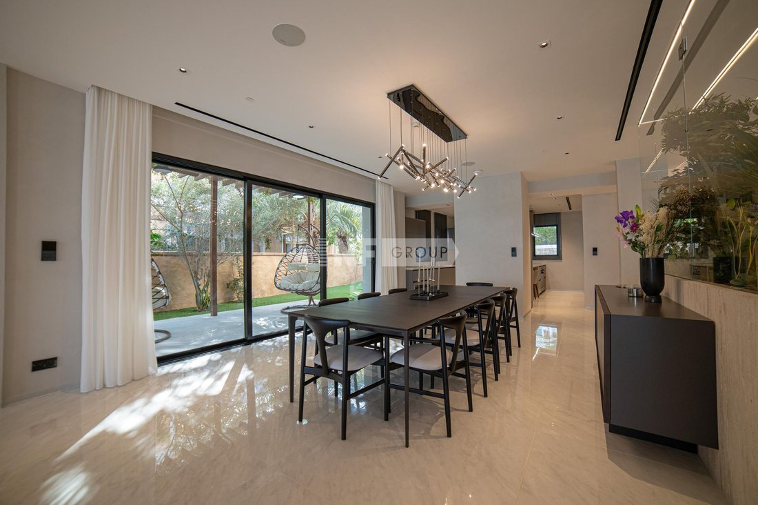 Villa in Palm Jumeirah, Dubai, United Arab Emirates 2 - 14752665
