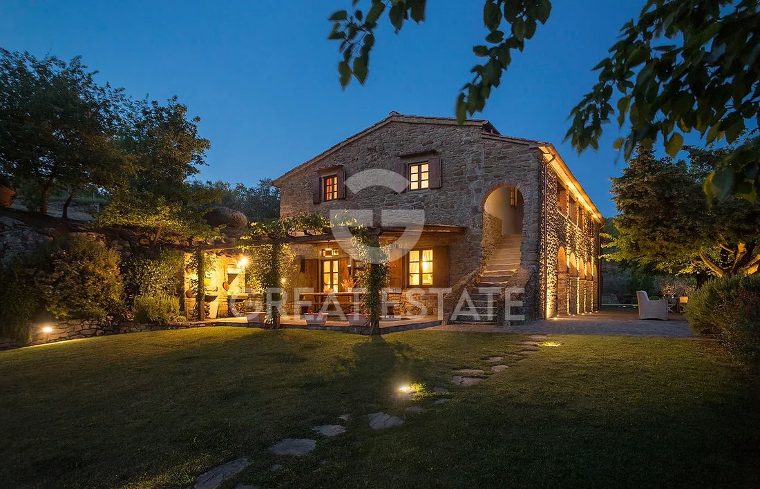 Estate in Castelfranco Piandisco, Tuscany, Italy 3 - 14895772