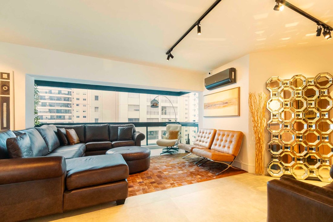 Apartment in São Paulo, State of São Paulo, Brazil 1 - 14896632
