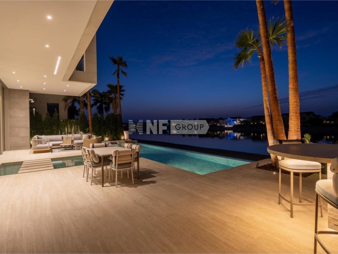 Villa in Palm Jumeirah, Dubai, United Arab Emirates 4 - 14748711