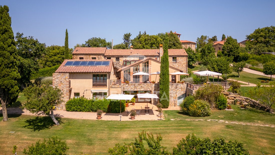 Estate in Cinigiano, Tuscany, Italy 4 - 14895730