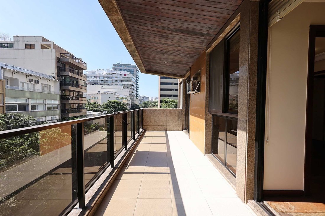 Apartment in Rio de Janeiro, State of Rio de Janeiro, Brazil 3 - 14896648