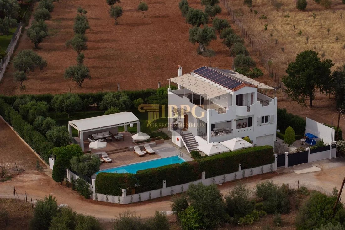 Villa in Amarynthos, Thessaly and Central Greece, Greece 1 - 14896535
