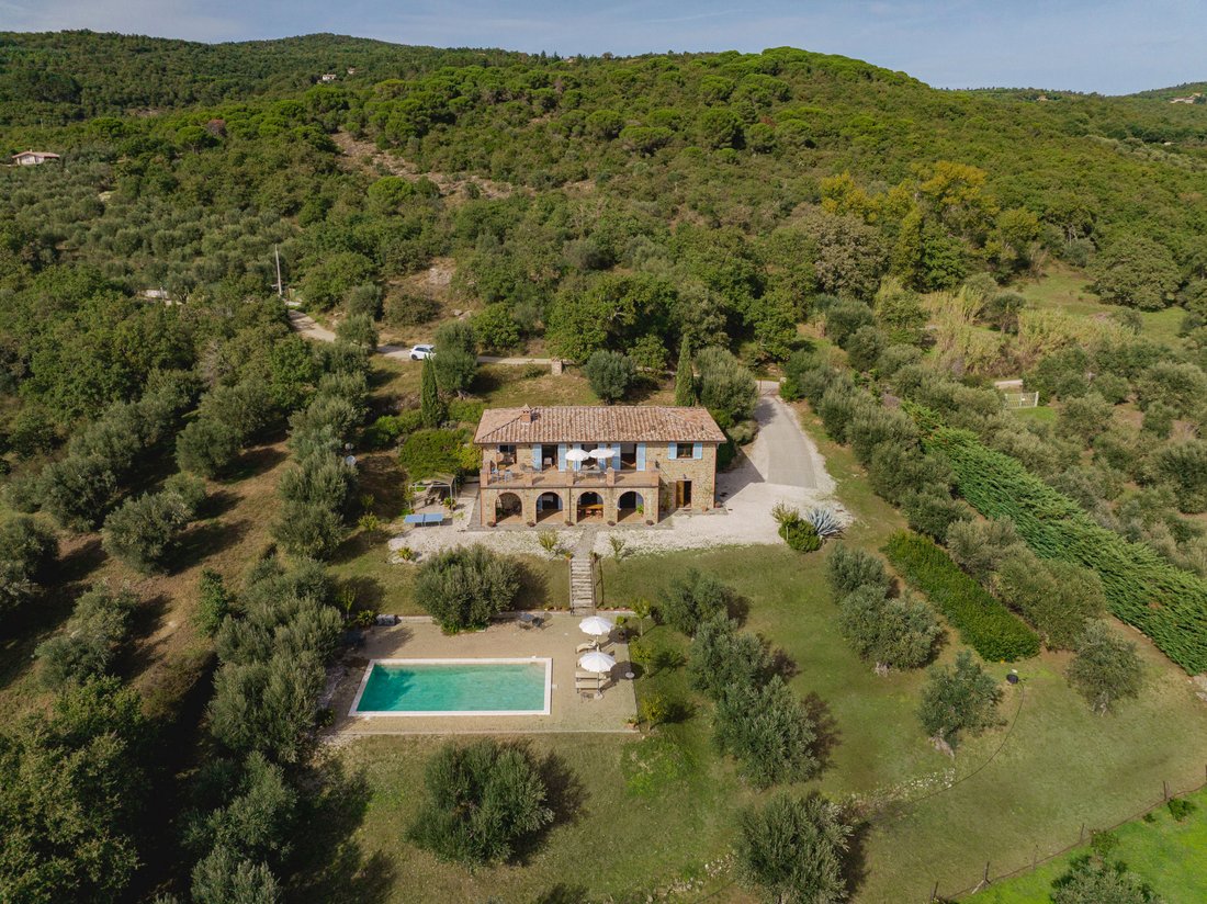 Rancho en Tuoro sul Trasimeno, Umbría, Italia 4 - 14898214