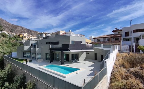 Villa in Benalmádena, Andalusien, Spanien 1