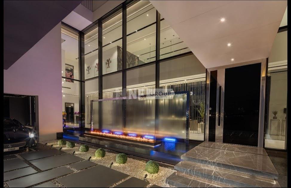 Villa in Palm Jumeirah, Dubai, United Arab Emirates 2 - 14752676