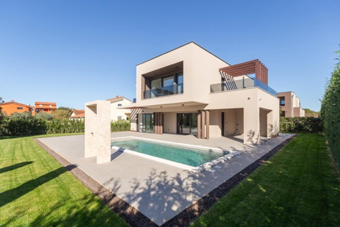 Villa in Galizana, Istria County, Croatia 2 - 14896819