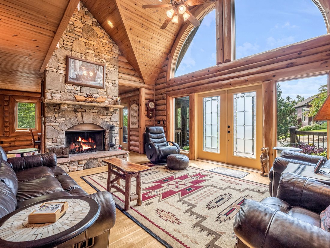 House in Lake Lure, North Carolina, United States 4 - 14895028