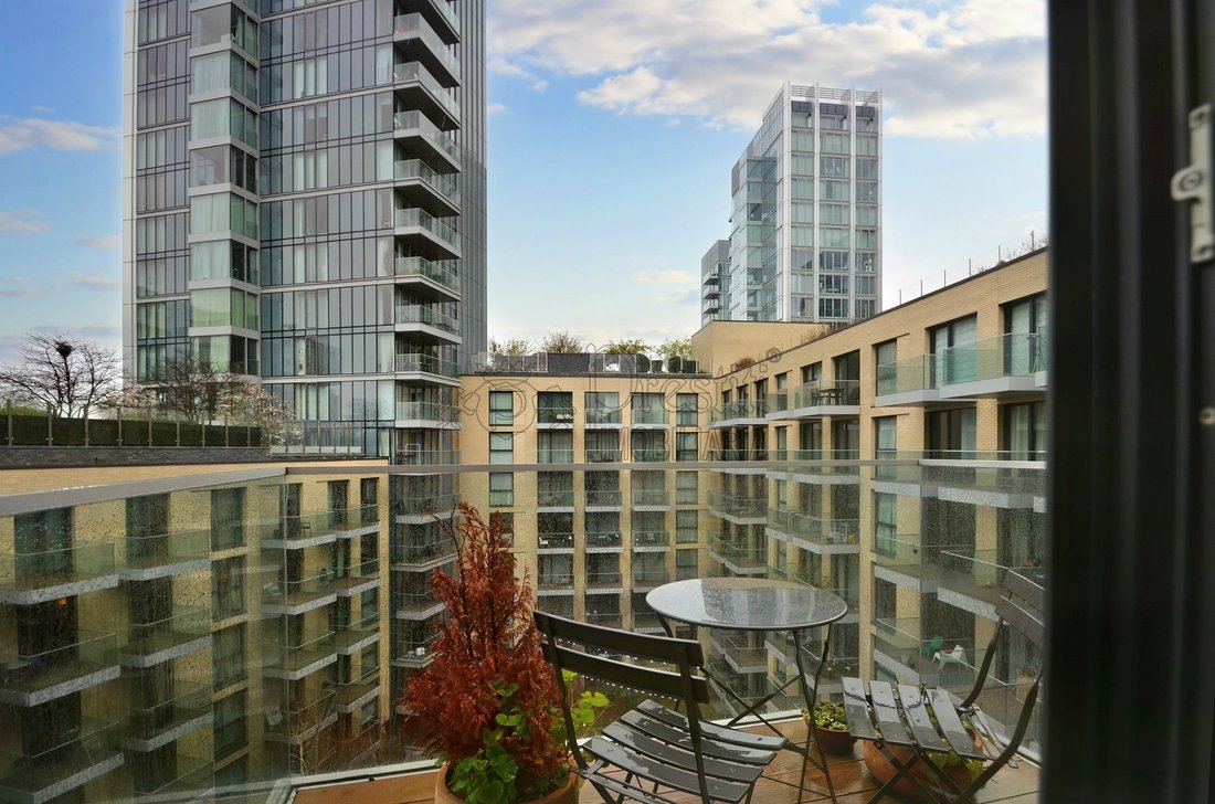 Apartment in Tower Hill, Tower Hamlets, England 4 - 14896781