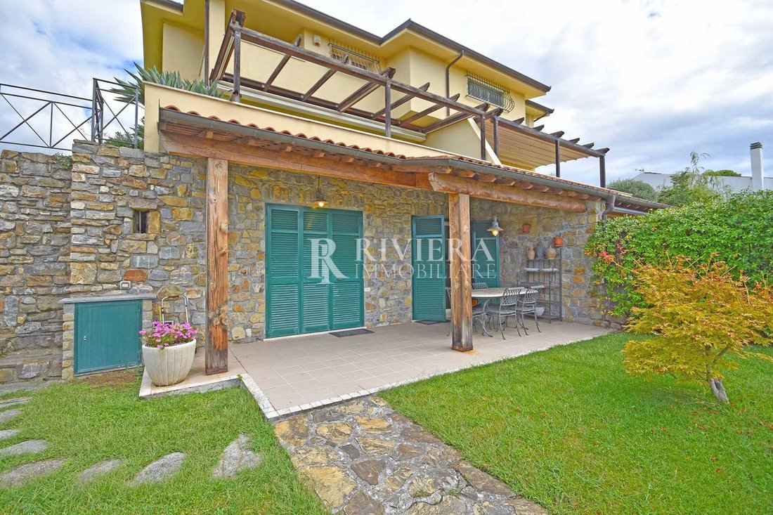 Villa in San Lorenzo - Solaro, Sanremo, Italy 1 - 14896871