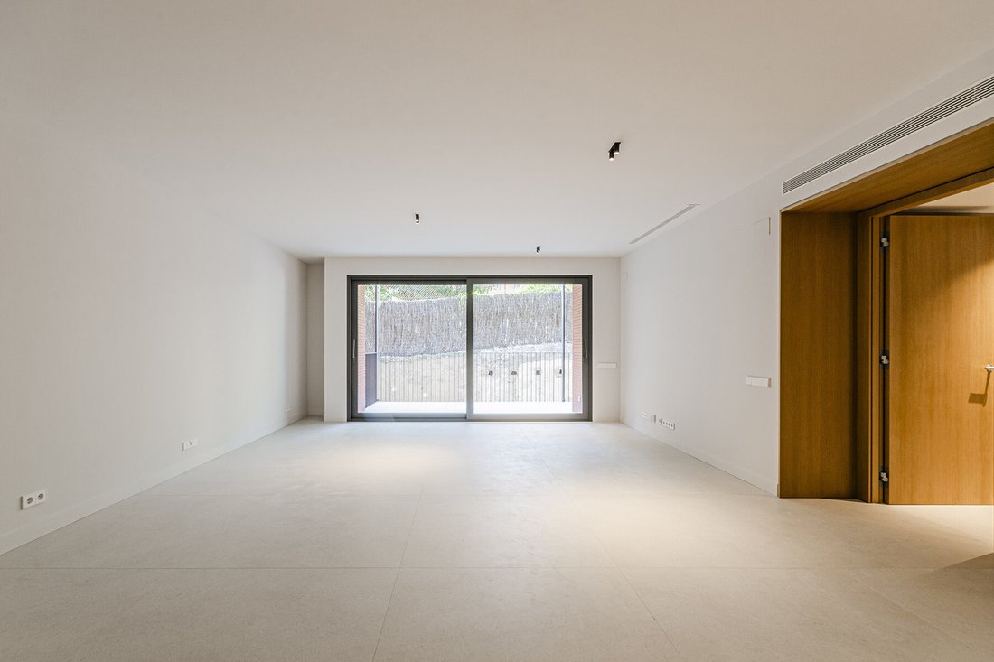 Apartment in Sarrià-Sant Gervasi, Barcelona, Spain 4 - 14896625