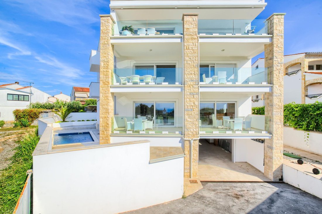 Apartment in Grad Pula, Istria County, Croatia 2 - 14896814