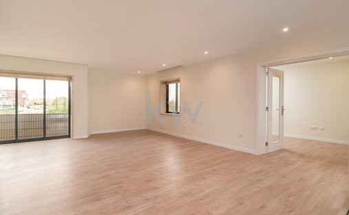 Appartement à Mafamude et Vilar do Paraiso, District de Porto, Portugal 1