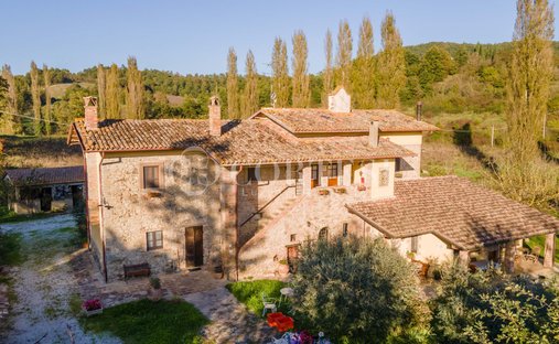Country House in Città di Castello, Umbria, Italy 1