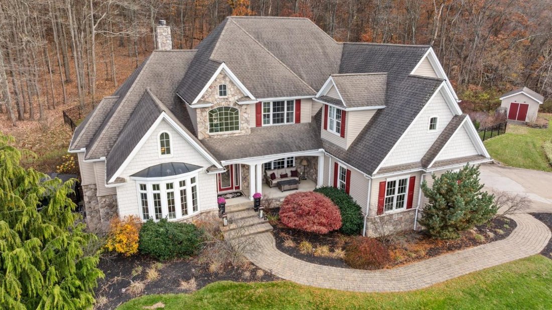 House in Meadville, Pennsylvania, United States 4 - 14902895