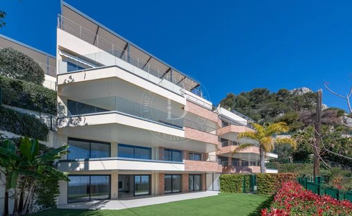 Apartment in Village-Cros de Caste-Coupiere-Mont Gros, Roquebrune-Cap-Martin, France 1