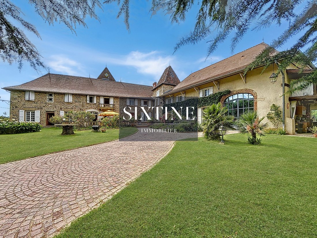 Bourgoin Jallieu Château In Bourgoin Jallieu, Auvergne Rhône Alpes, France For Sale (14904022)