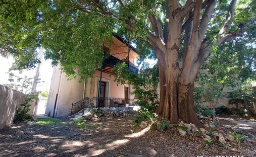 House in Gares, Montpellier, France 1