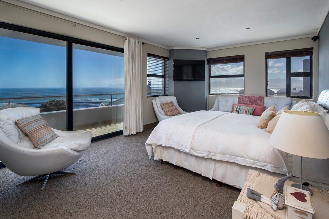 House in De Kelders, Western Cape, South Africa 3 - 14900861