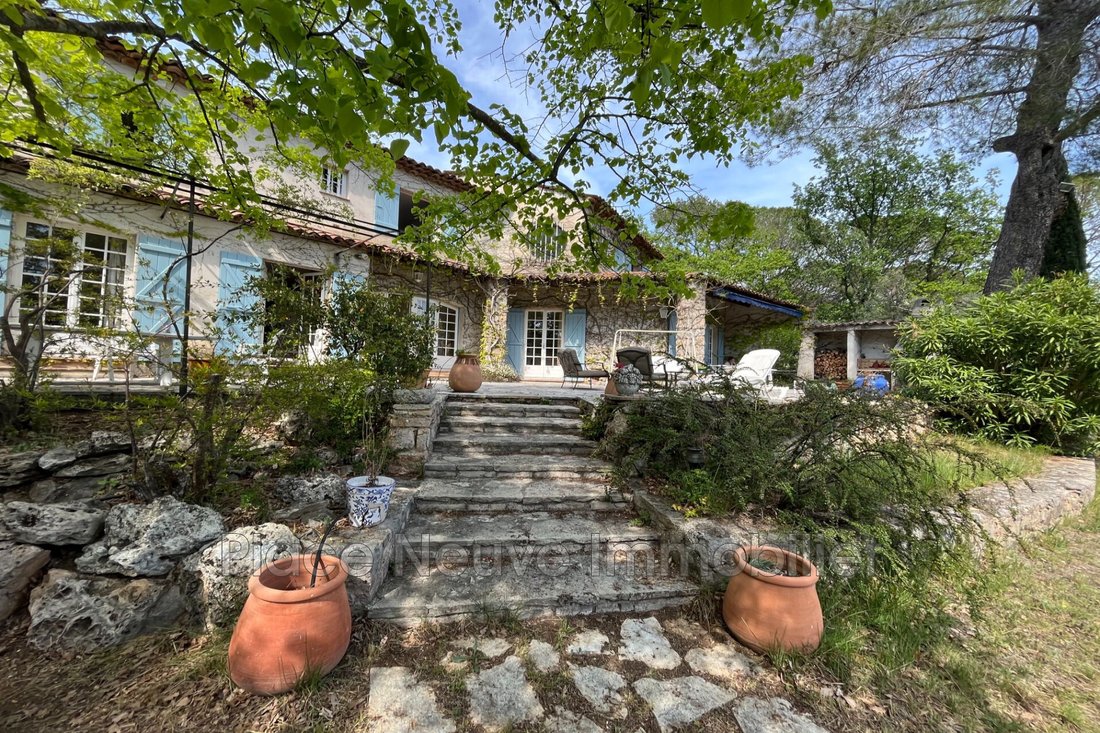 Villa in Fayence, Provence-Alpes-Côte d'Azur, France 4 - 14902494