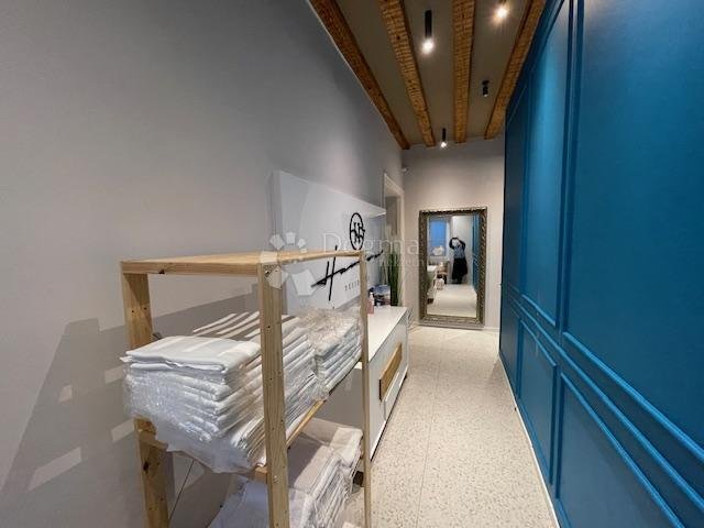 Appartamento a Mjesni odbor Luka, Grad Rijeka, Regione litoraneo-montana 3 - 14442660