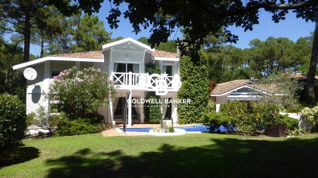 House in Biscarrosse, Nouvelle-Aquitaine, France 2 - 14872637