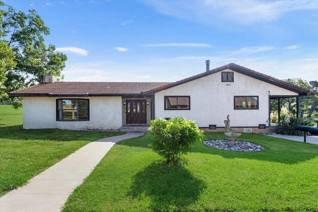 House in Burnet, Texas, United States 5 - 14647271