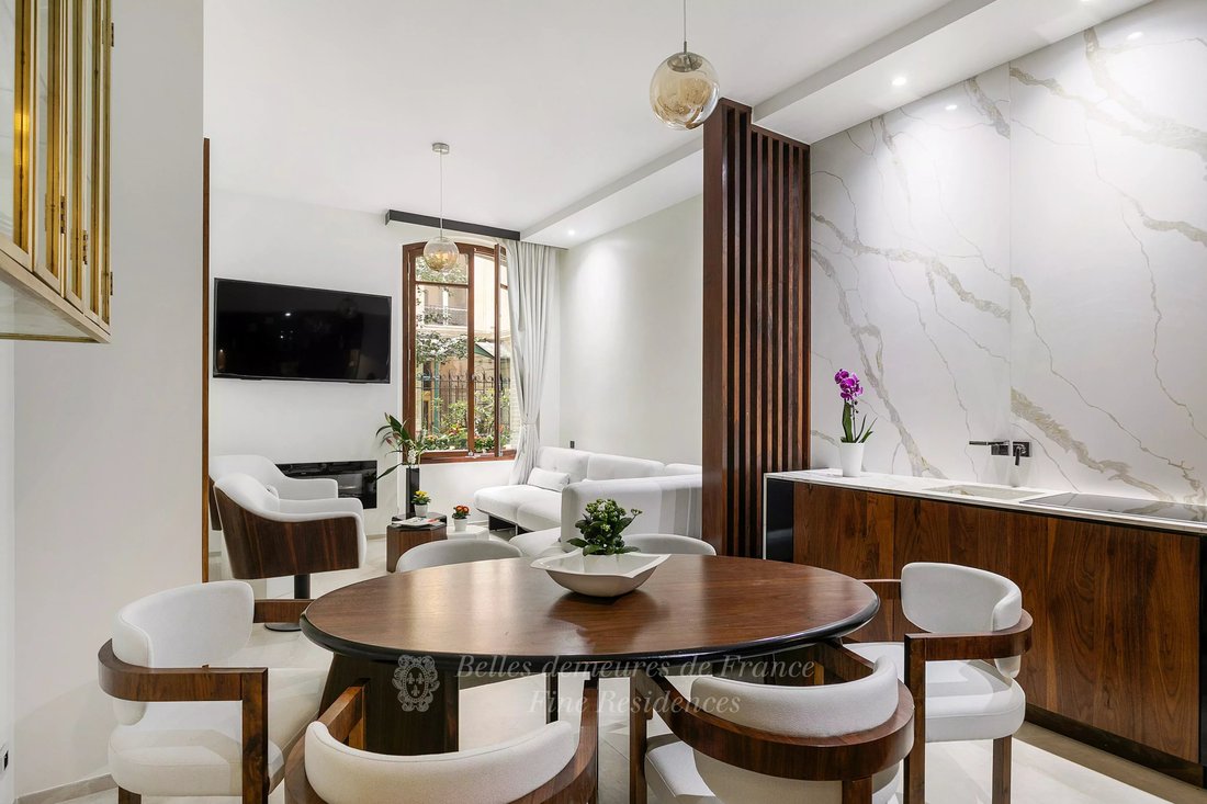 Apartment in Triangle d'Or, Paris 8e Arrondissement, Paris 5 - 14531328