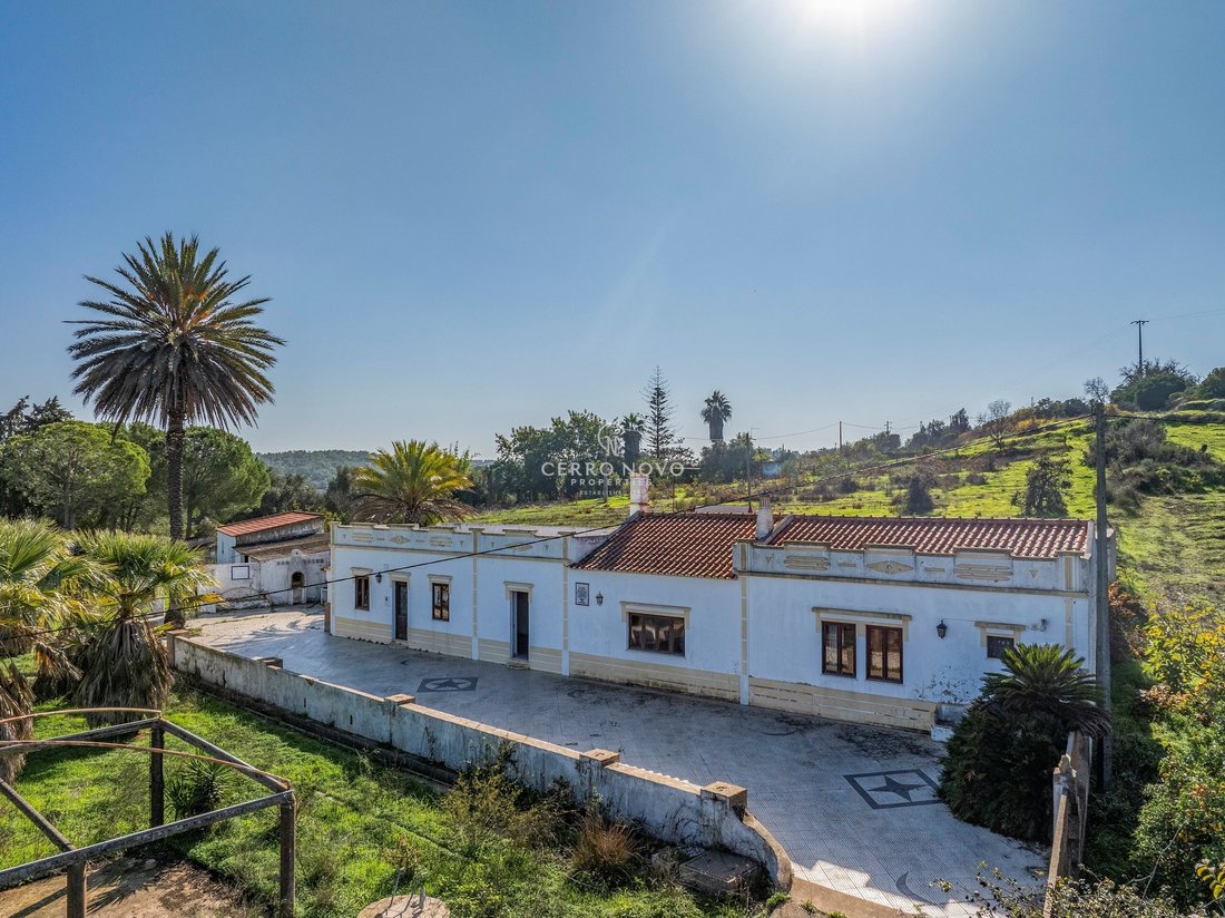Villa in Alcantarilha, Algarve, Portugal 3 - 14898710