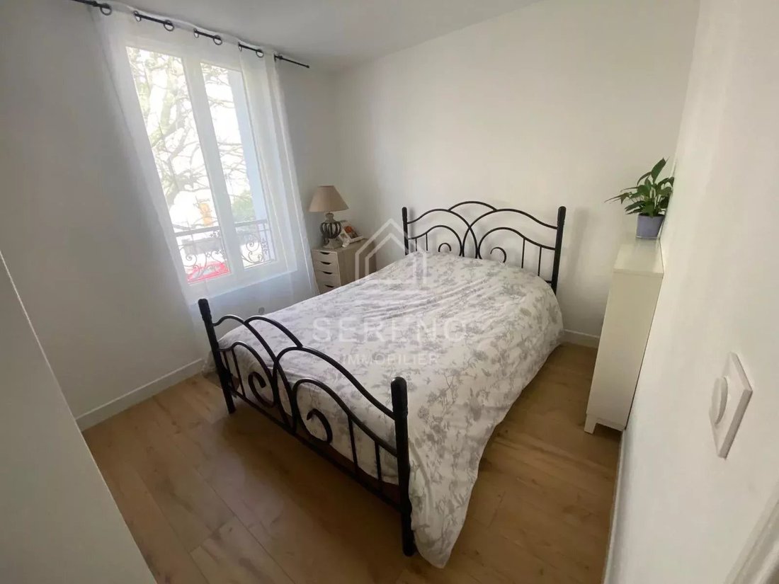 House in Nogent-sur-Marne, Ile-de-France, France 4 - 13848145