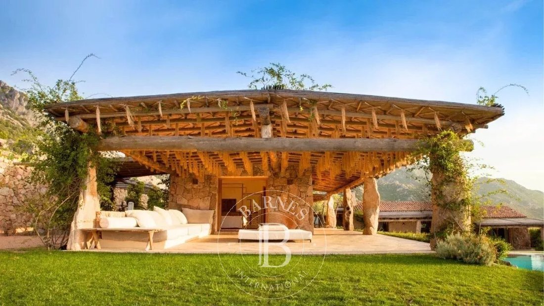 Villa in Porto Rotondo, Olbia, Sardinia 4 - 13922131