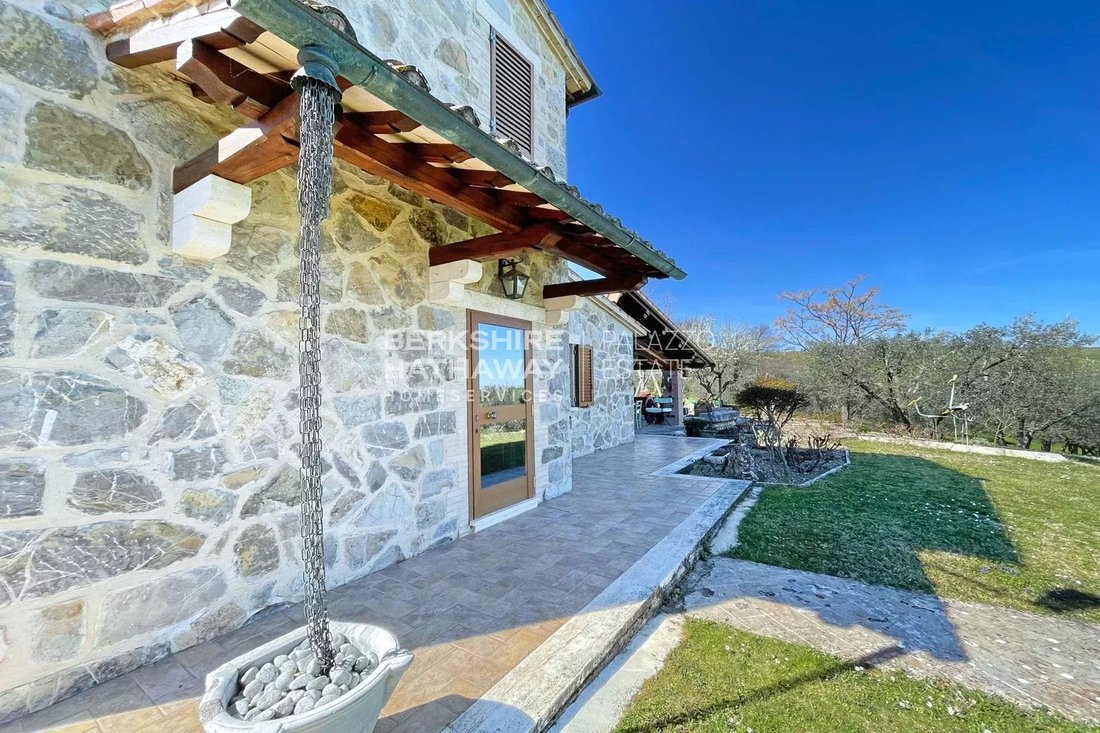 Villa in Castiglione d'Orcia, Tuscany, Italy 3 - 14903054
