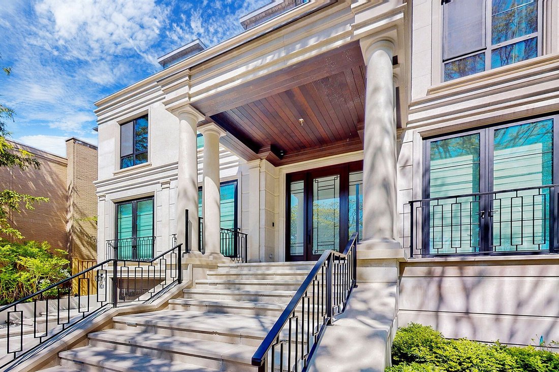 House in Toronto, Ontario, Canada 3 - 12889521