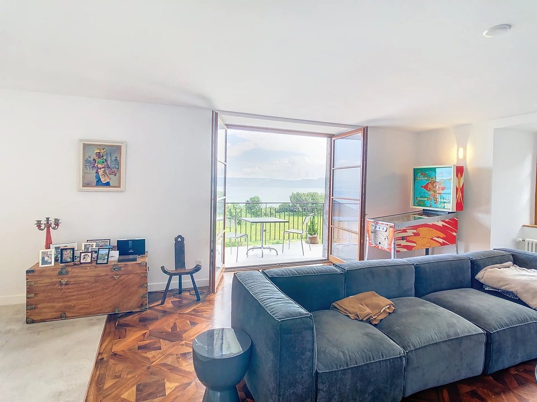 Apartment in Evian-les-Bains, Auvergne-Rhône-Alpes, France 1 - 14372599