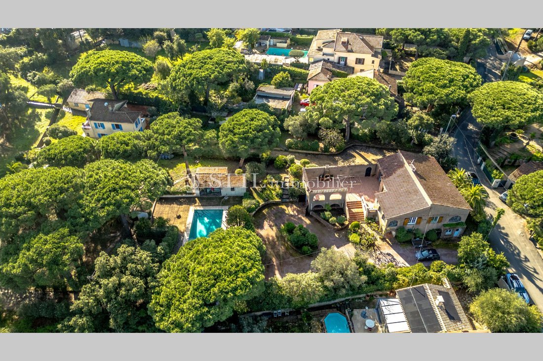 Villa in Ville-Les Saquedes-Le Bouillonnet, Sainte-Maxime, France 2 - 14902493