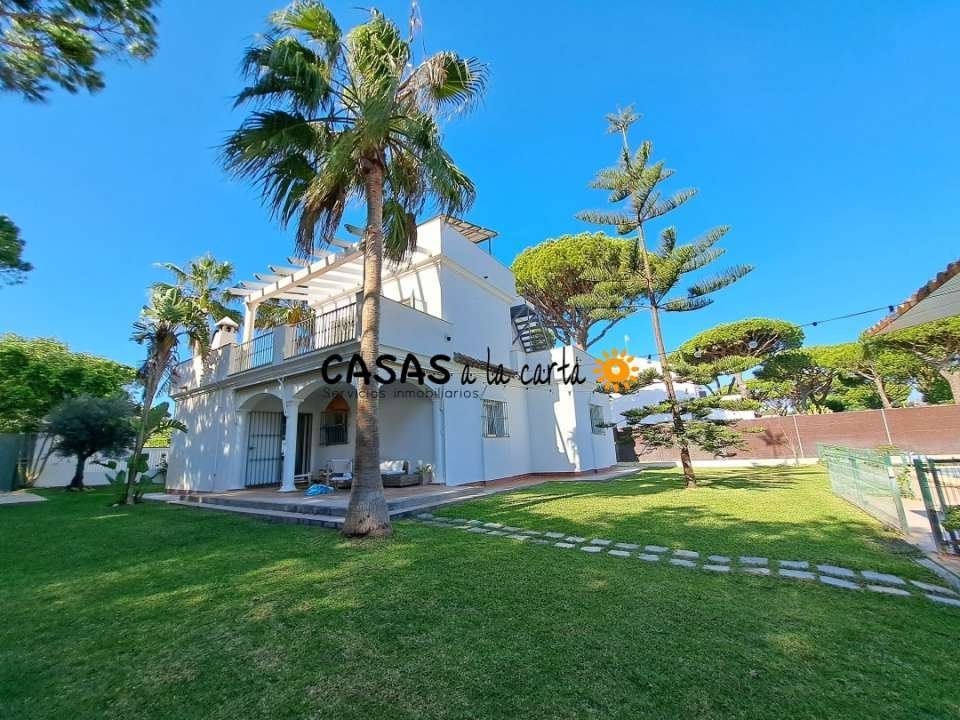 House in Roche, Conil de la Frontera, Andalusia 1 - 14898976
