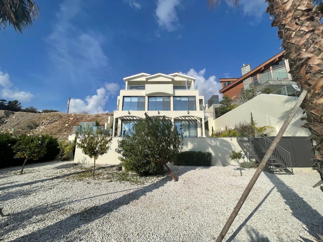 Villa in Yeroskipou, Paphos, Cyprus 2 - 14900754