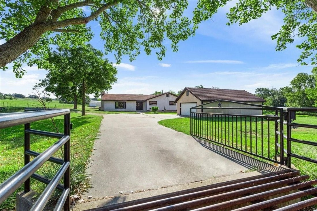House in Burnet, Texas, United States 4 - 14647271