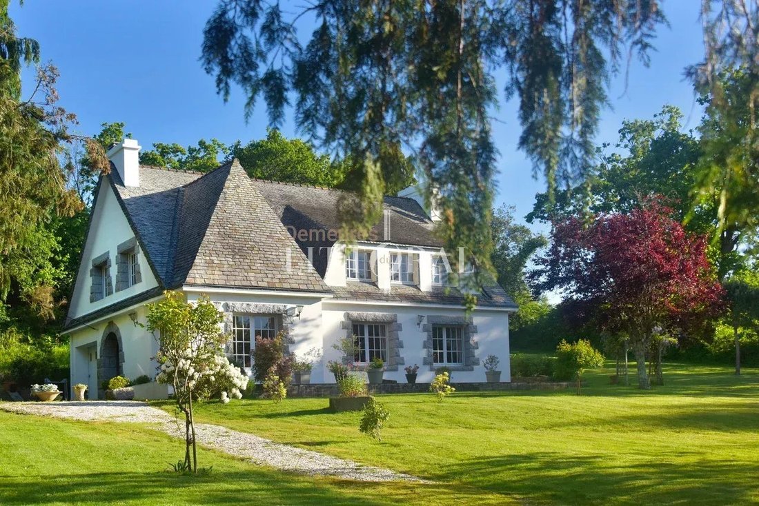 House in Logonna-Daoulas, Brittany, France 1 - 14032894