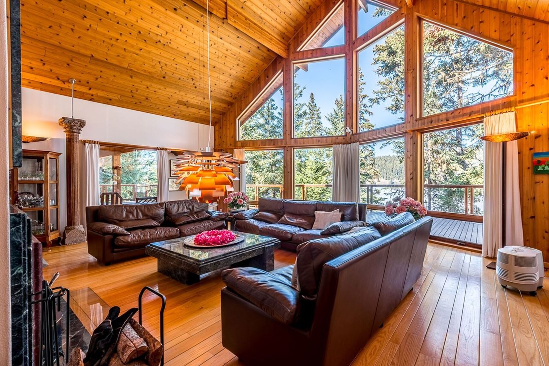 House in Lone Butte, British Columbia, Canada 1 - 14898782
