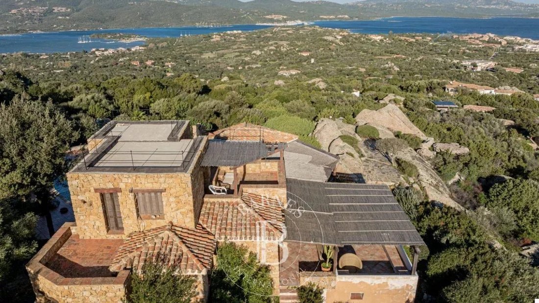 Villa in Rudalza, Olbia, Italy 3 - 13947613