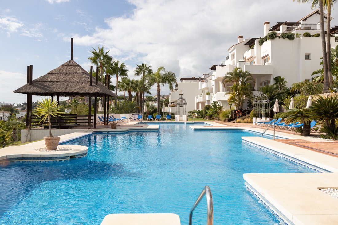 Wohnung in Nueva Andalucía, Marbella, Spanien 1 - 14900482