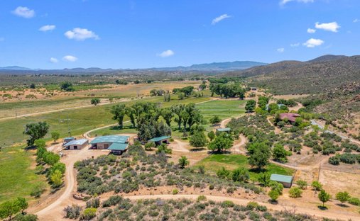 House in Skull Valley, Arizona, United States 1