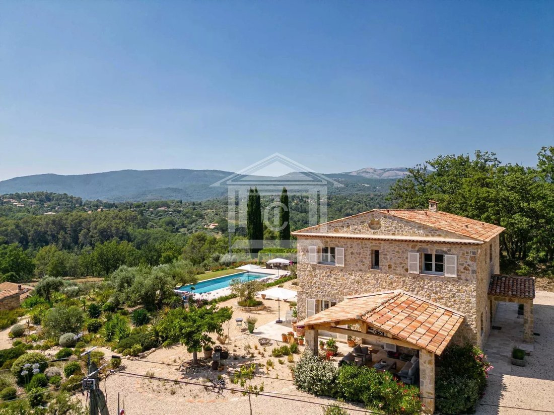 Country House in Tourrettes, Provence-Alpes-Côte d'Azur, France 2 - 13099081