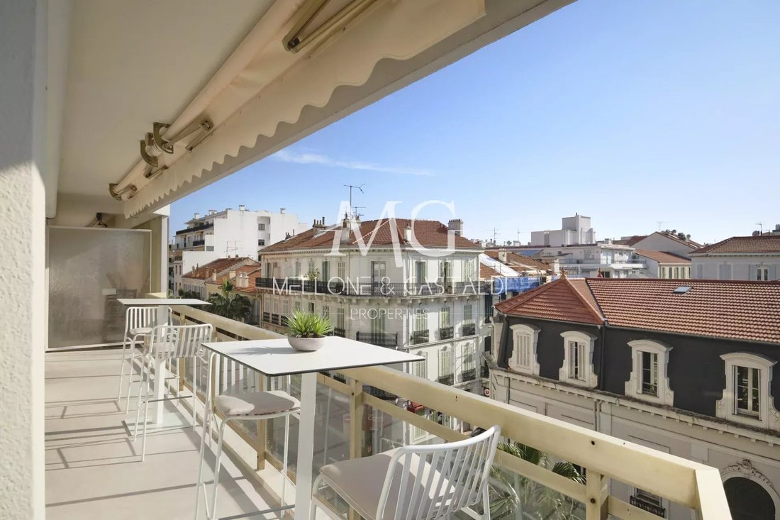 Apartment in Cannes, Provence-Alpes-Côte d'Azur, France 1 - 14531757