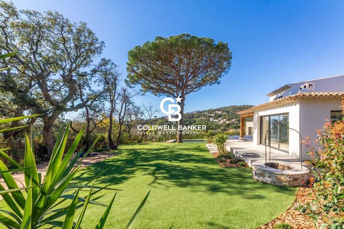 House in Sainte-Maxime, Provence-Alpes-Côte d'Azur, France 5 - 13975671