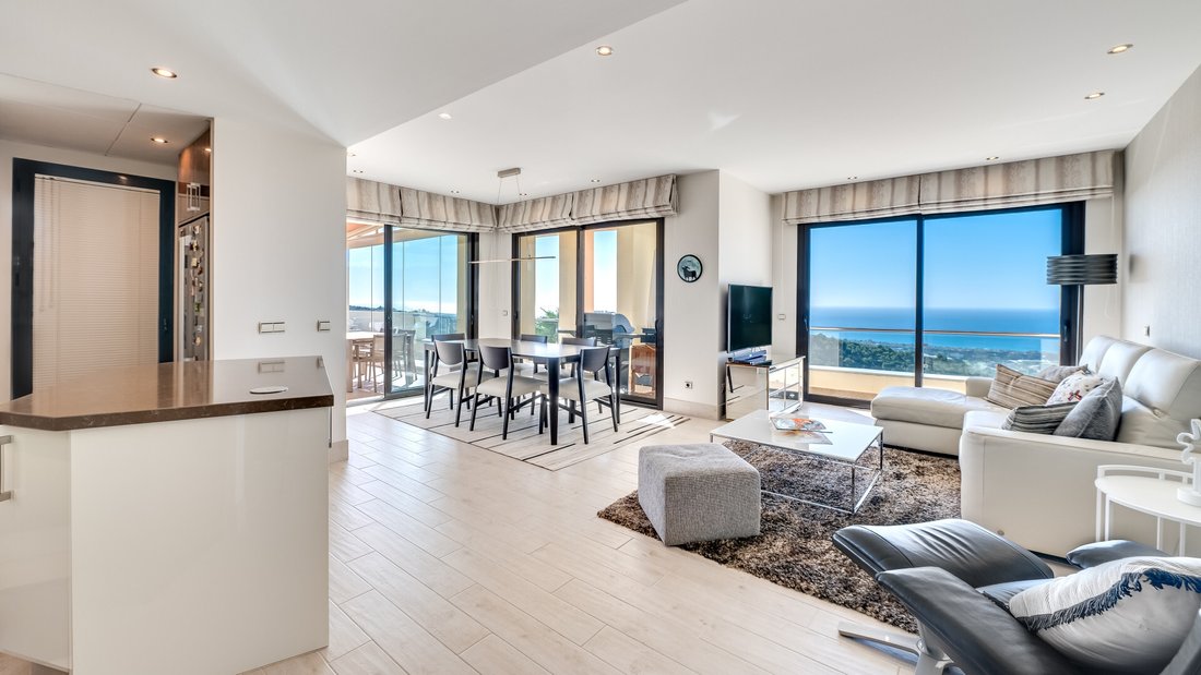 Apartment in Marbella, Andalusia, Spain 4 - 14902472