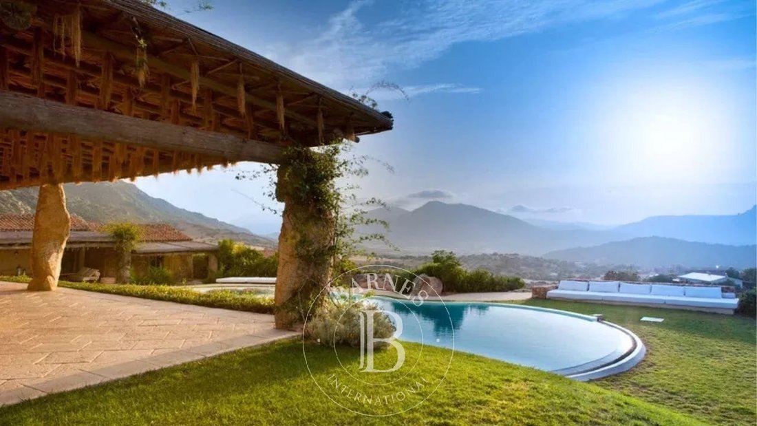 Villa in Porto Rotondo, Olbia, Sardinia 5 - 13922131