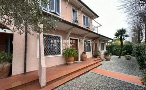 Villa en Forte dei Marmi, Toscana, Italia 1