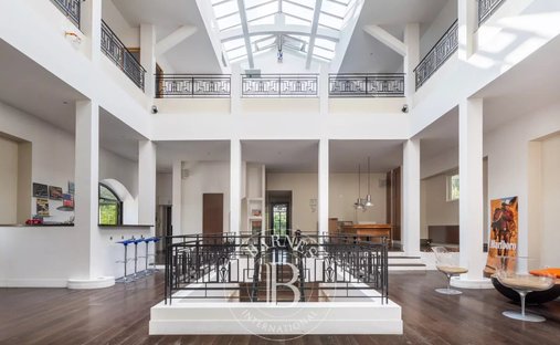 House in Hippodrome, Maisons-Laffitte, France 1